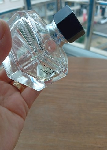 Beden Gucci Flora Kadın Parfümü 50 ml