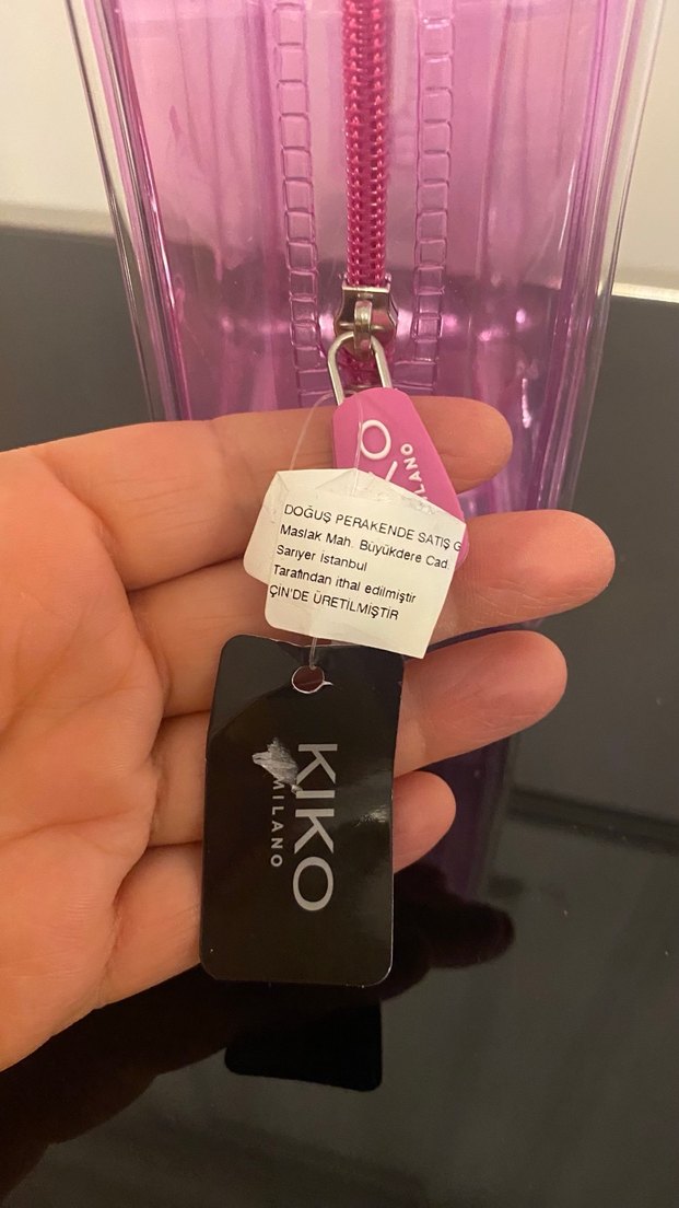 KIKO Milano Pembe Parlak Makyaj Çantası - Görsel 2