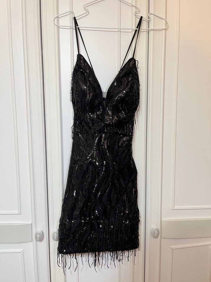 Siyah Pullu V Yaka Mini  Elbise - Görsel 3