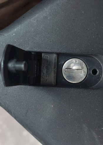 Diğer Opel Astra Corsa Kadet port bagaj ayağı