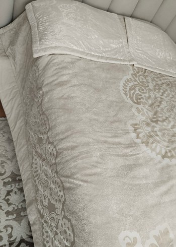 KARACA Nakışlı  Yatak Örtüsü - Görsel 5