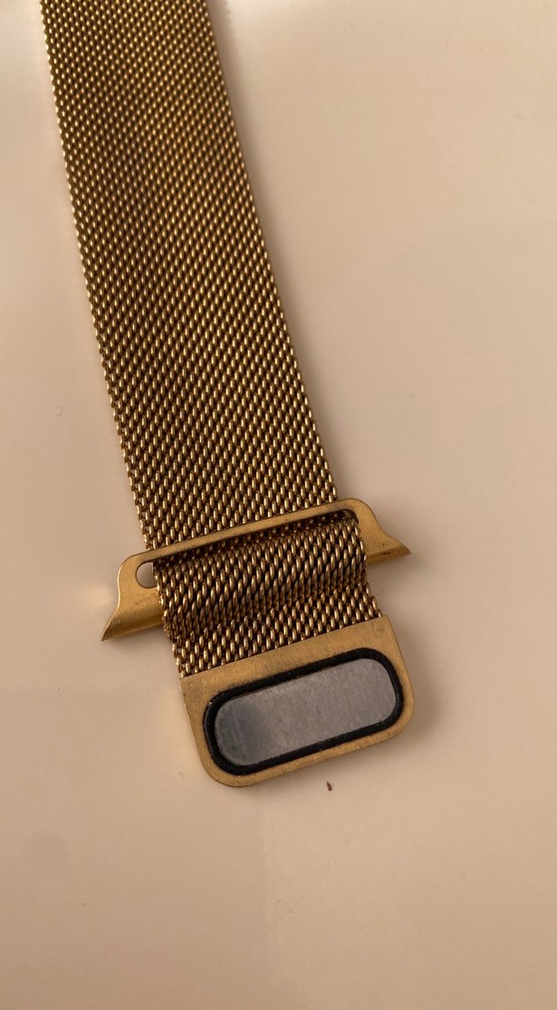 Altın Renkli Minimalist Saat Kayışı - Görsel 2