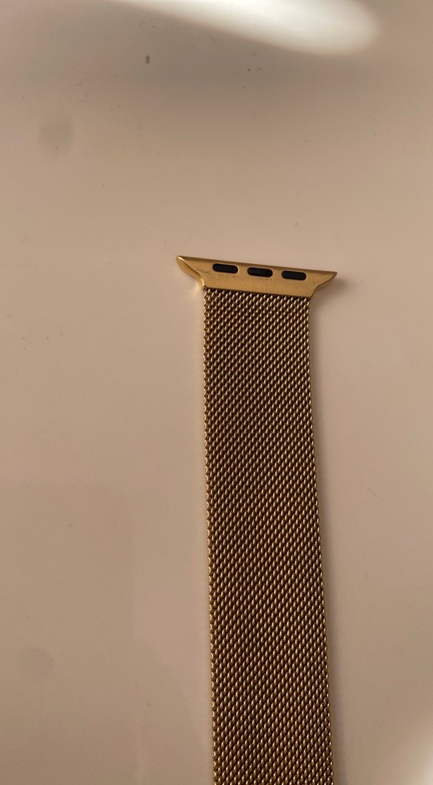 Altın Renkli Minimalist Saat Kayışı - Görsel 3