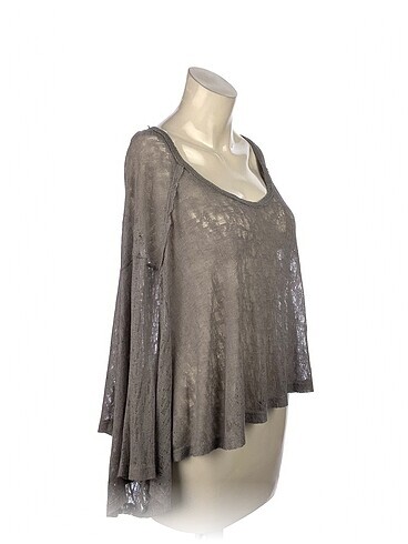 m Beden Batik Bluz %70 İndirimli.