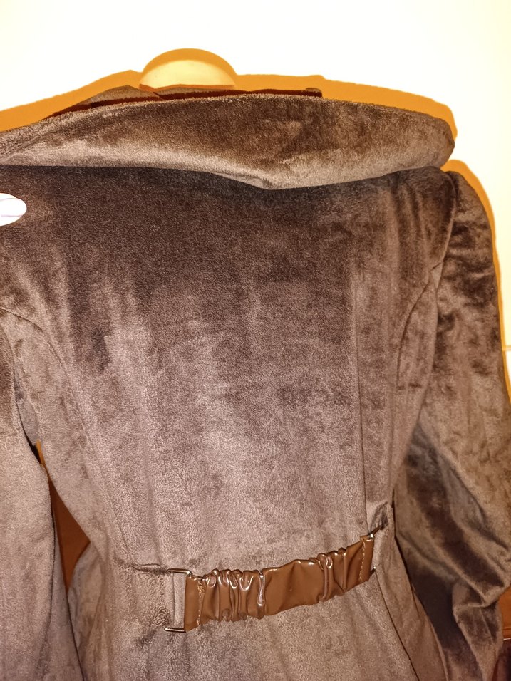 Düğmeli Kahverengi Süet Kadın Kaban - Görsel 3