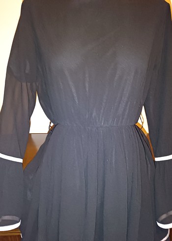 Siyah Uzun Katlı Volanlı Elbise - Görsel 2