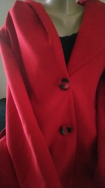 Kırmızı Kaşe - Görsel 2