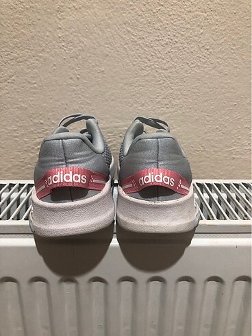 23 Beden Sıfır gibi Adidas