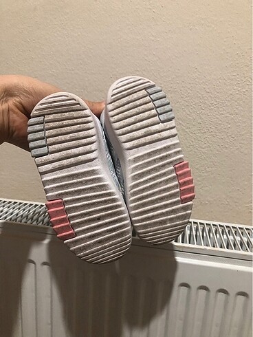 23 Beden gri Renk Sıfır gibi Adidas