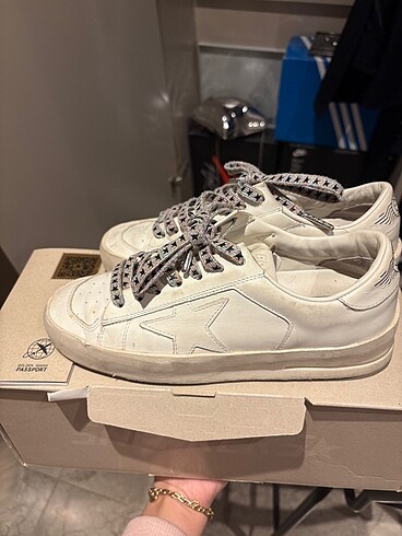 Golden goose stardan kadın beyaz sneaker