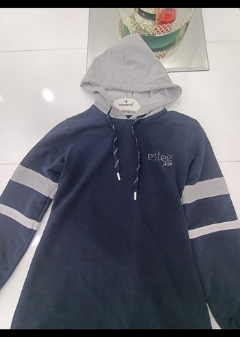 m Beden Gri Detaylı Mavi Uzun Sweatshirt