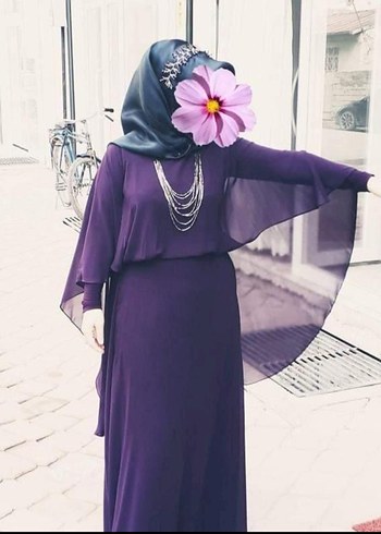 Uzun Mor Dökümlü Gotik Kadın Elbisesi - Görsel 2