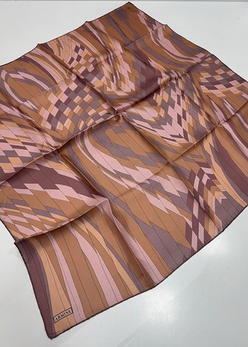 Armine Yeni Sezon Twill İpek eşarp spor model geometrik desen - Görsel 4