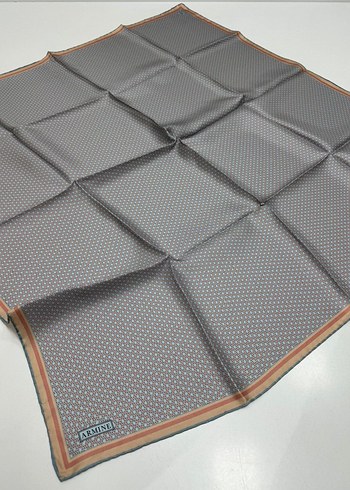 Armine Twill İpek Eşarp geometrik çıtır desen spor casual model - Görsel 4