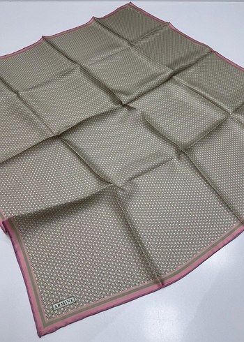 Armine Twill İpek Eşarp geometrik çıtır desen spor casual model - Görsel 11