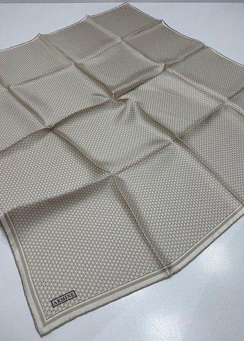 Armine Twill İpek eşarp küçük geometrik desen spor model - Görsel 6