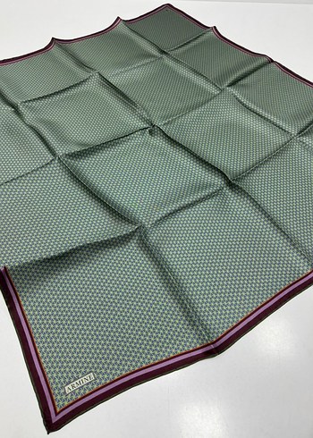 Armine Twill İpek eşarp küçük geometrik desen spor model - Görsel 11