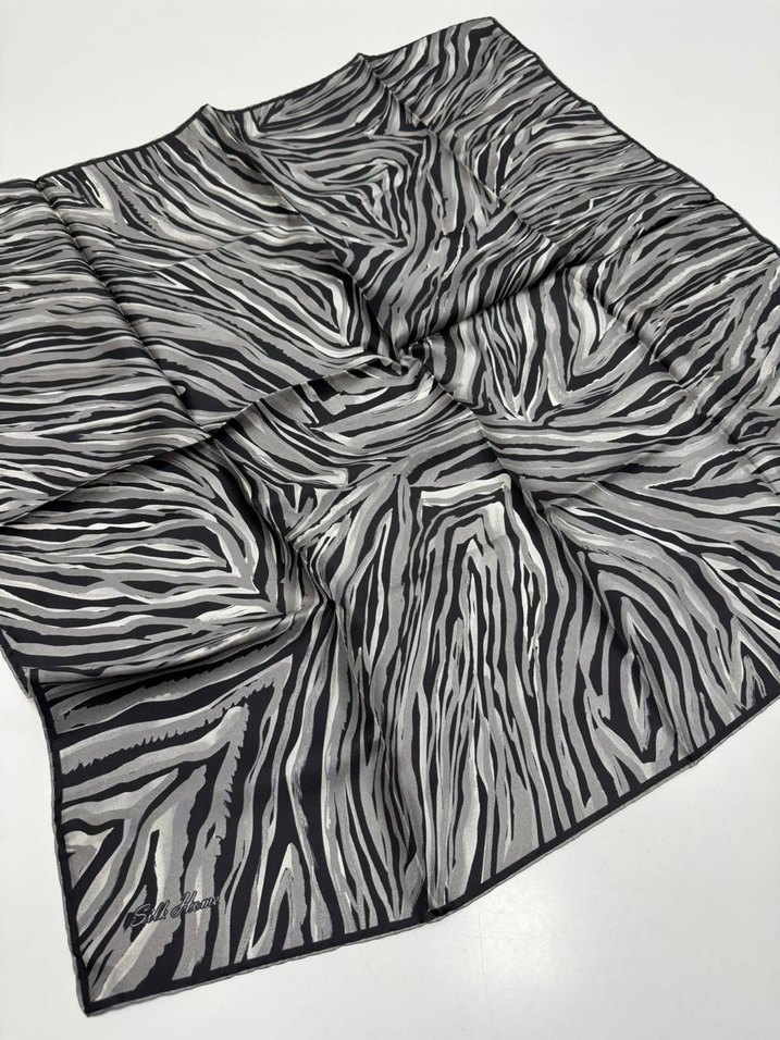 Silk Home Twill İpek Eşarp Yeni Sezon - Görsel 2