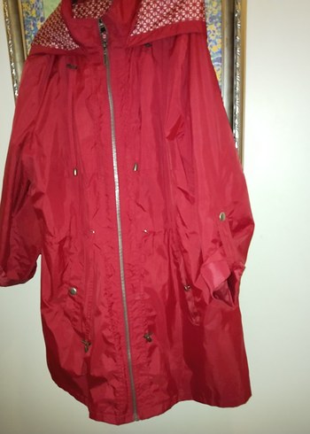 Uzun Kırmızı Fermuarlı Kadın yağmurluk - Görsel 2