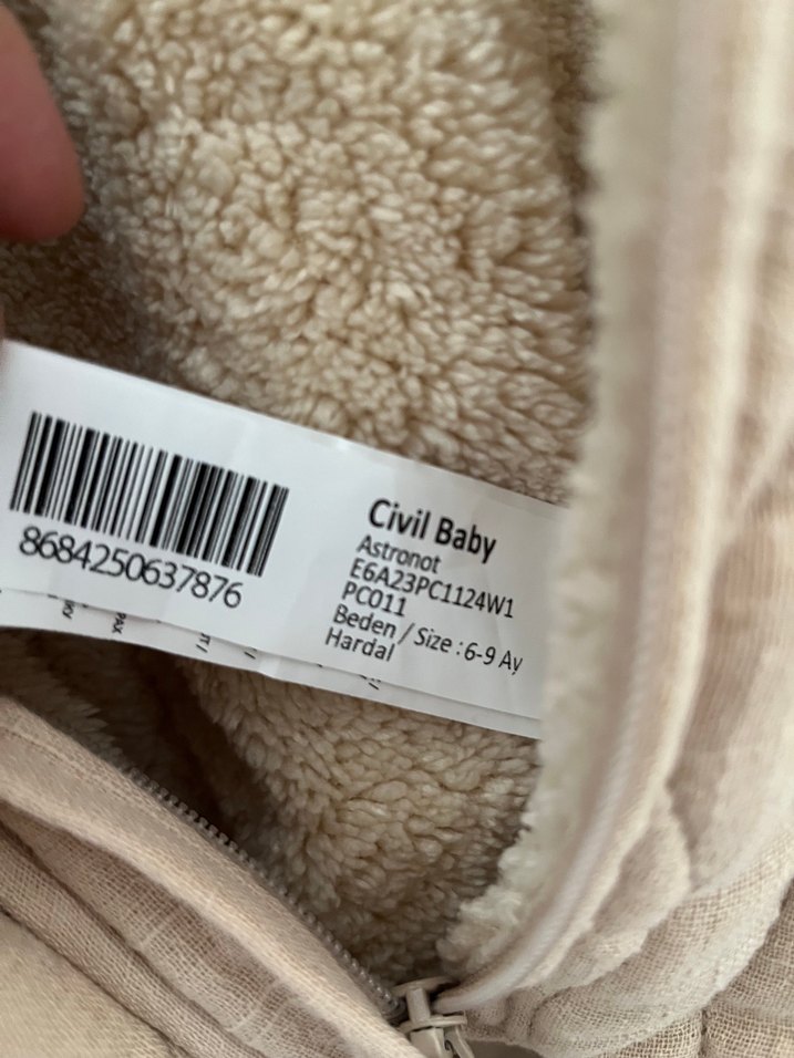 Bej Örgü Bebek Tulumu - Görsel 2