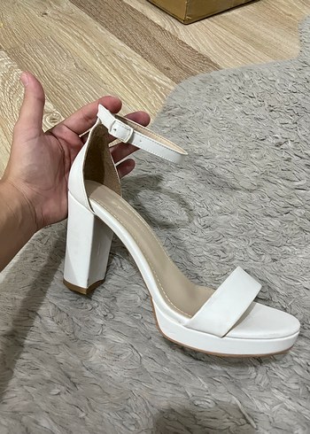 Beyaz Platform Topuklu Kadın Abiye Ayakkabı - Görsel 3
