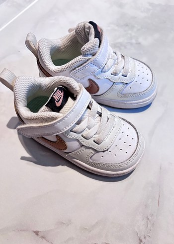 Nike Beyaz kız Çocuk Spor Ayakkabı - Görsel 4