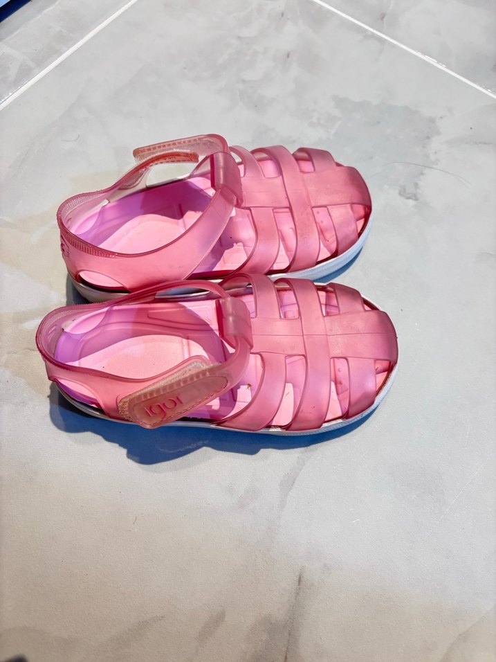 Pembe Tokalı Kız Çocuk Sandaletleri - Görsel 2