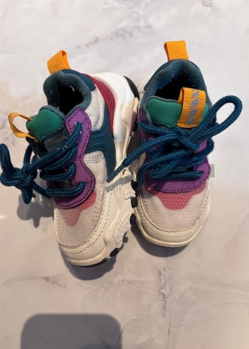 Kız bebek spor ayakkabı - Görsel 4