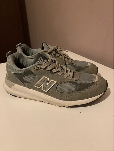 New balance spor ayakkabı