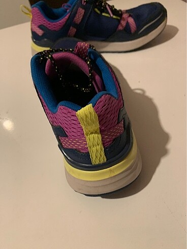 38 Beden mor Renk Skechers ayakkabı
