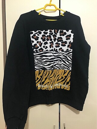 P&B sweatshirt