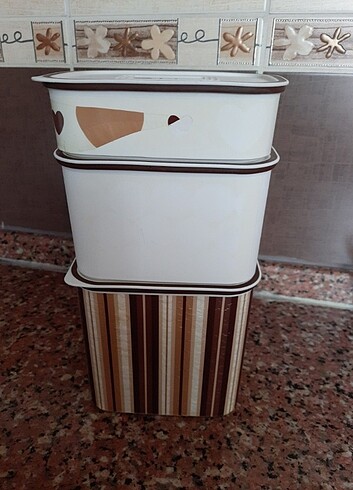 Beden Tupperware set