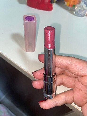  Beden Dior Addict lip glow