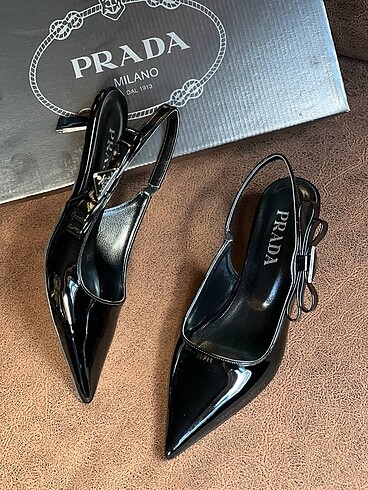 Prada PRADA TOPUKLU AYAKKABI