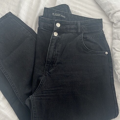 Defacto mom jean