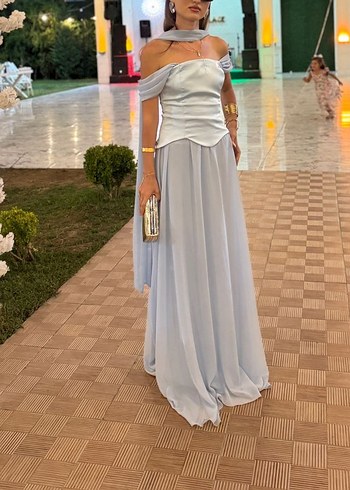 MAVİ Uzun Drapeli Straplez Kadın Abiye - Görsel 3