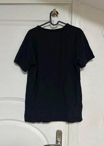 Kadın Siyah Baskılı Keten Tişört - Görsel 2