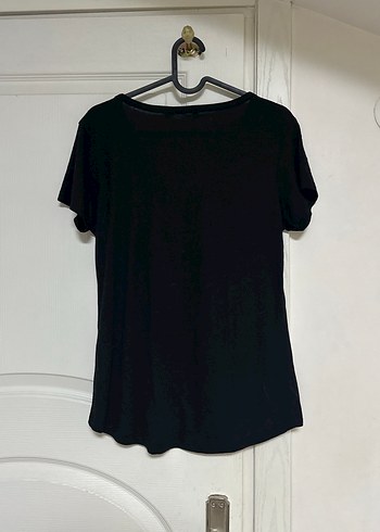 Siyah V Yaka Kadın Tişört - Görsel 2