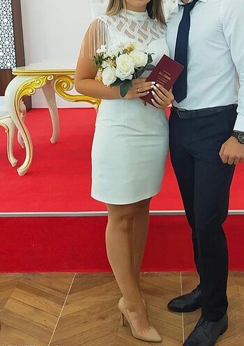 Beyaz Elbise