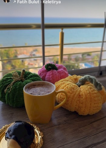 Renkli Örgü Kabak Dekorları
