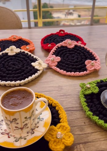 El Örgüsü Bohem Çiçekli Bardak Altlıkları - Görsel 3