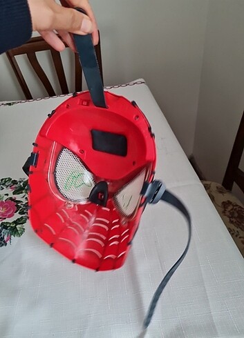Beden Renk Kırmızı Spiderman Örümcek Adam Çocuk Maskesi
