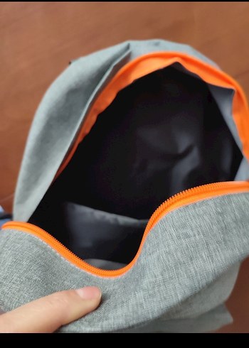 Gri Sırt Çantası - Görsel 7