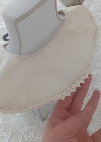 Nakışlı Dantel Yaka Beyaz Bolero - Görsel 5