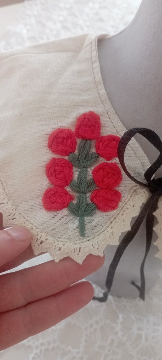 Nakışlı Dantel Yaka Beyaz Bolero - Görsel 3