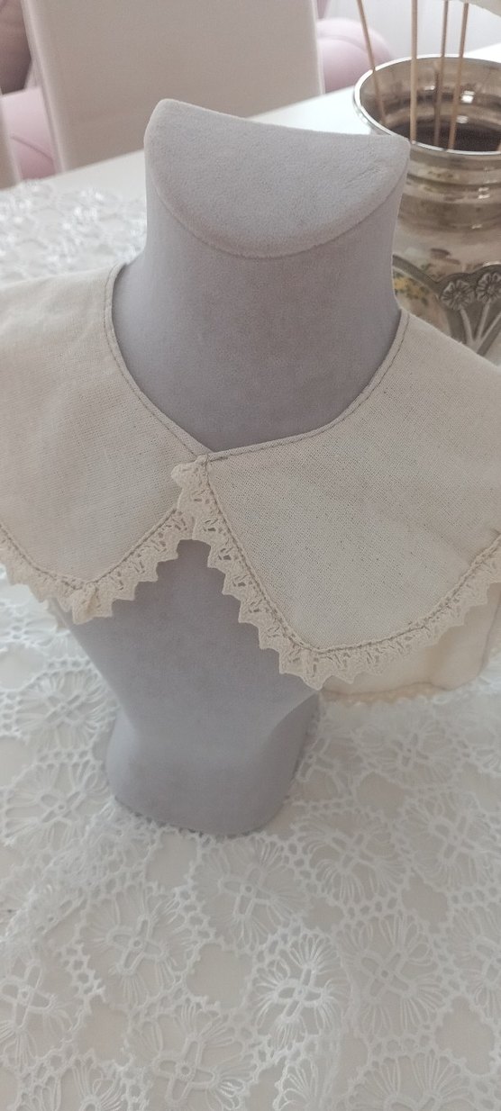 Nakışlı Bej yaka - Görsel 3