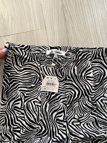s Beden çeşitli Renk Zebra pantolon