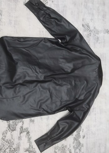 Bershka deri gömlek