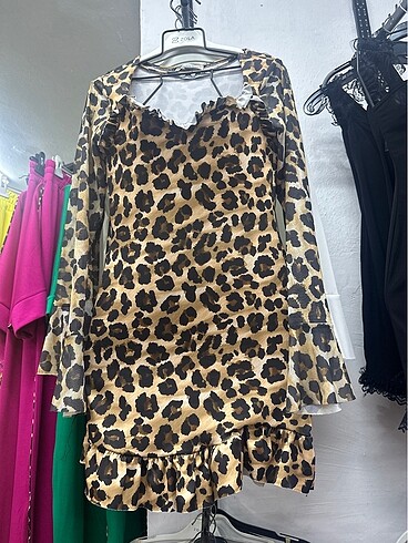 Leopar elbise