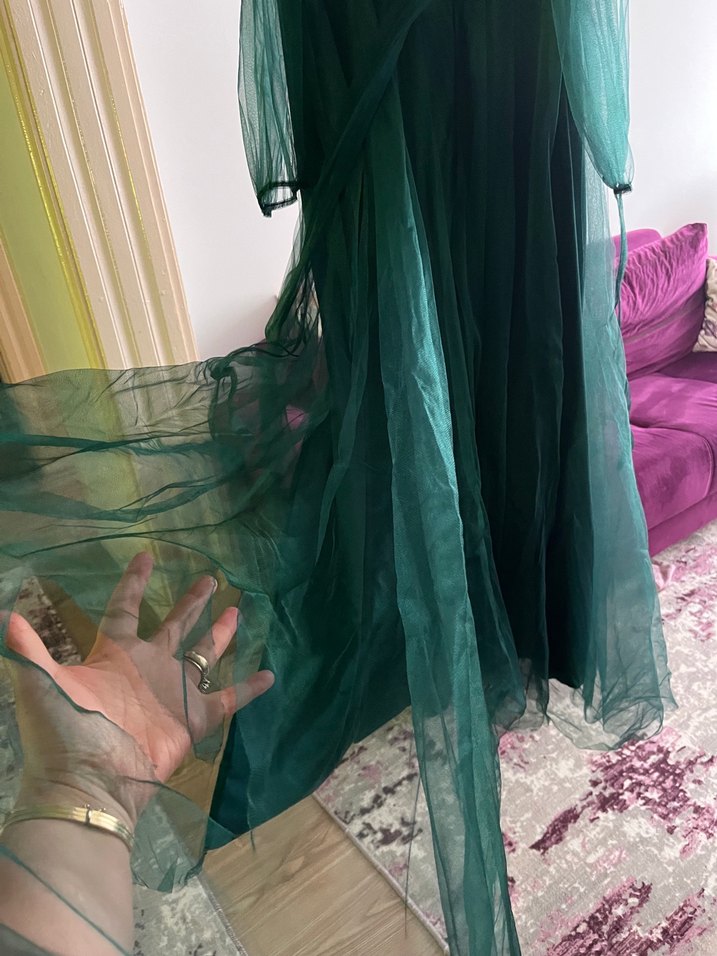 Drapeli V Yakalı Uzun yeşil abiye Elbise - Görsel 3